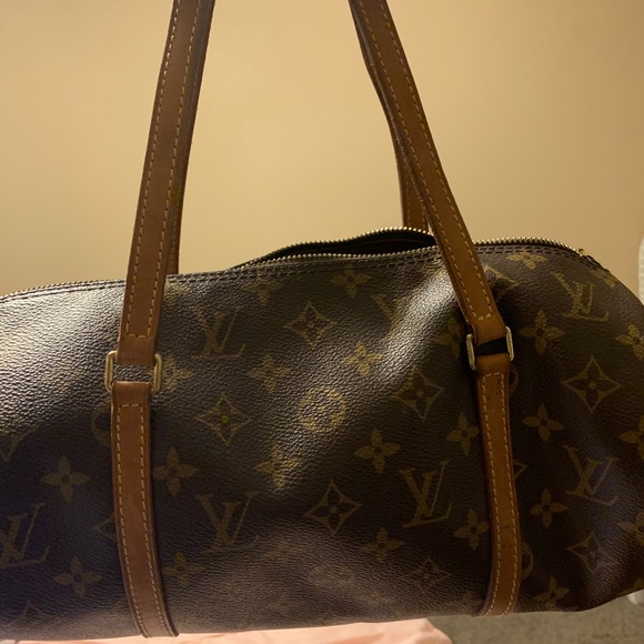 Louis Vuitton Handbags - Louis Vuitton papillon 30